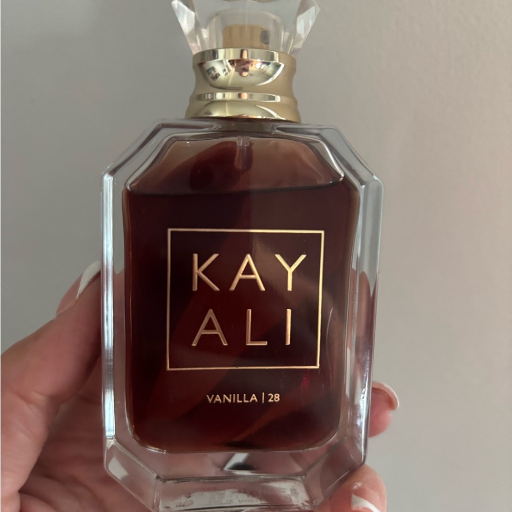 Kayali Vanilla 28 Perfume